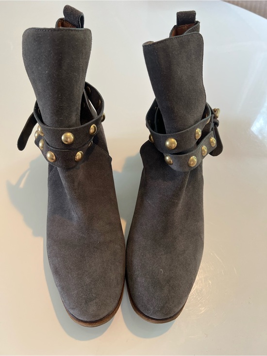 Vero Cuoio Shoes - SeeBy Chloe - Women’s Gray Suede Studded Ankle Boots